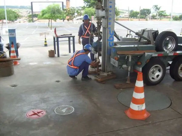 Sondagem em posto de combustível